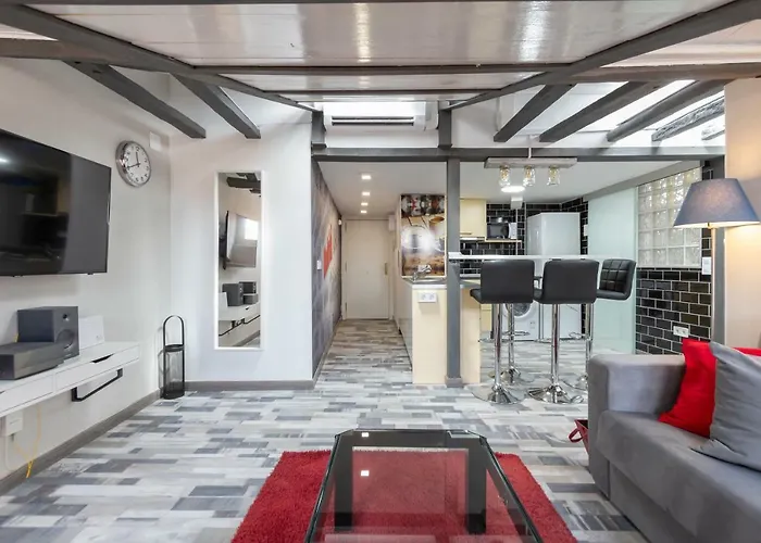 Luna Apartment
